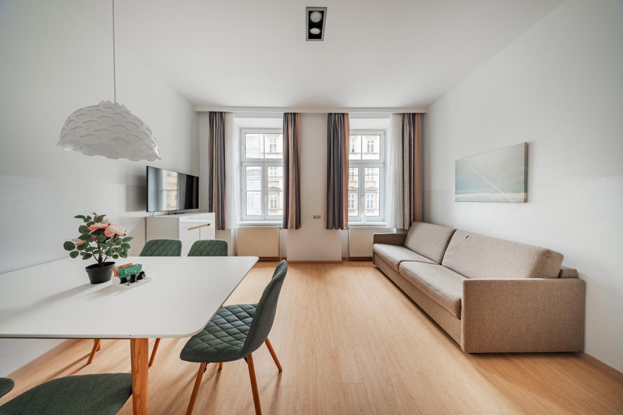 74 Living Apartments Вена Экстерьер фото