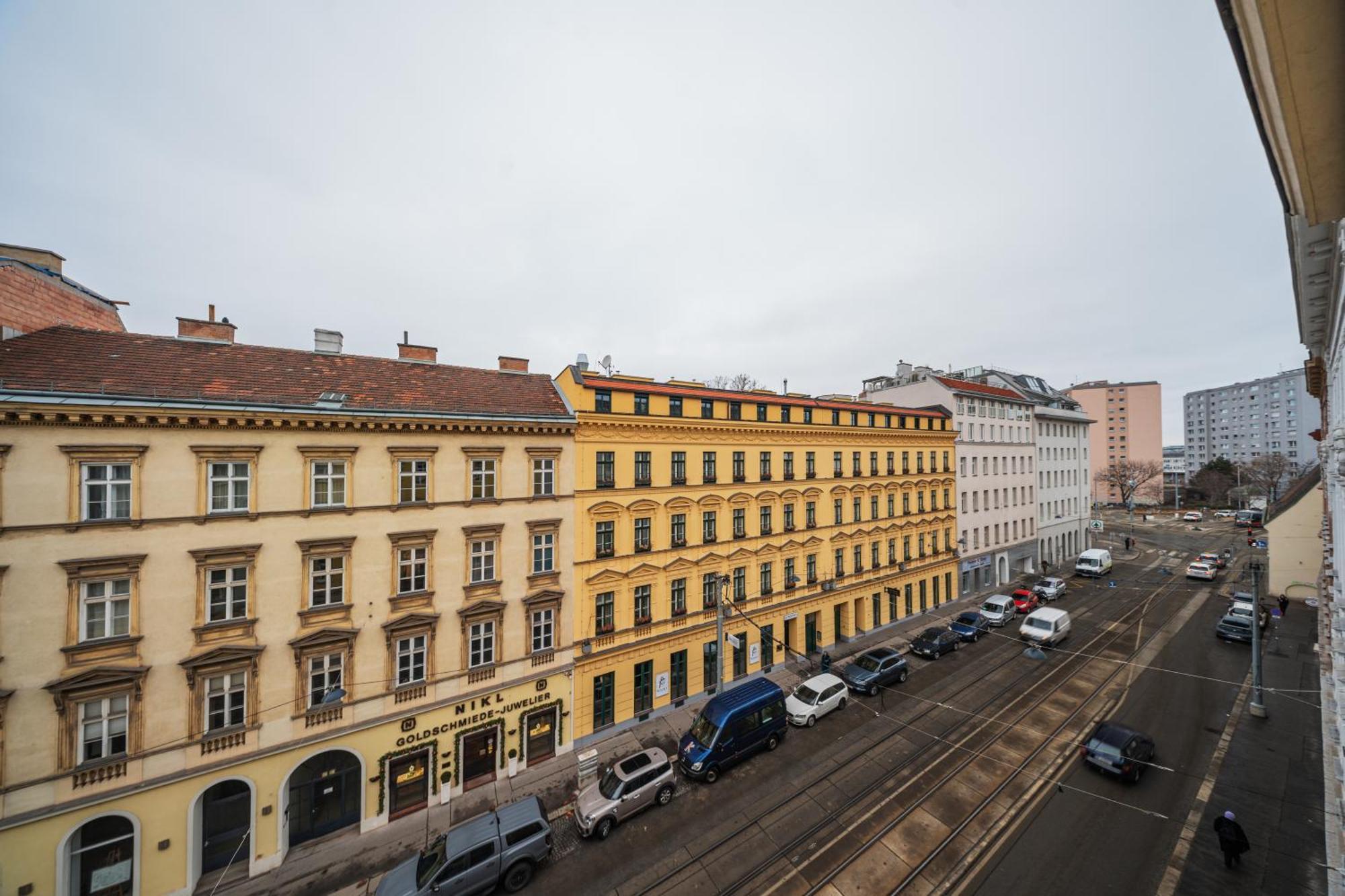 74 Living Apartments Вена Экстерьер фото