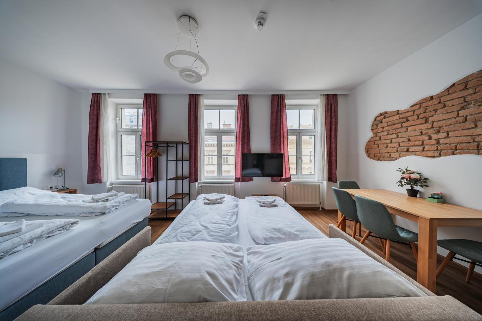 74 Living Apartments Вена Экстерьер фото